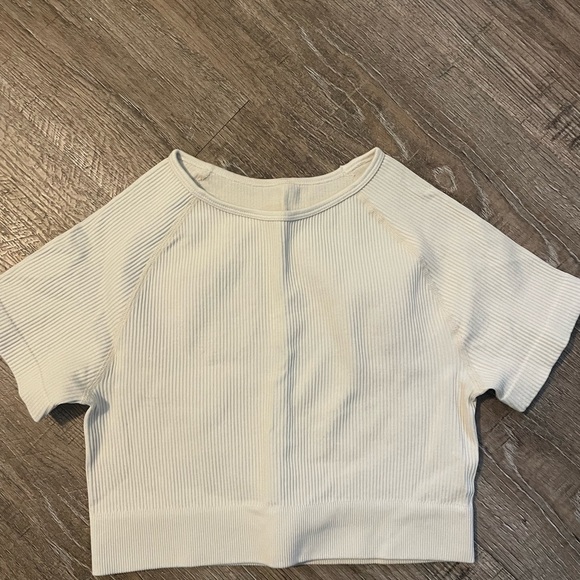 Tops - Women's Cream Ribbed Crop Top